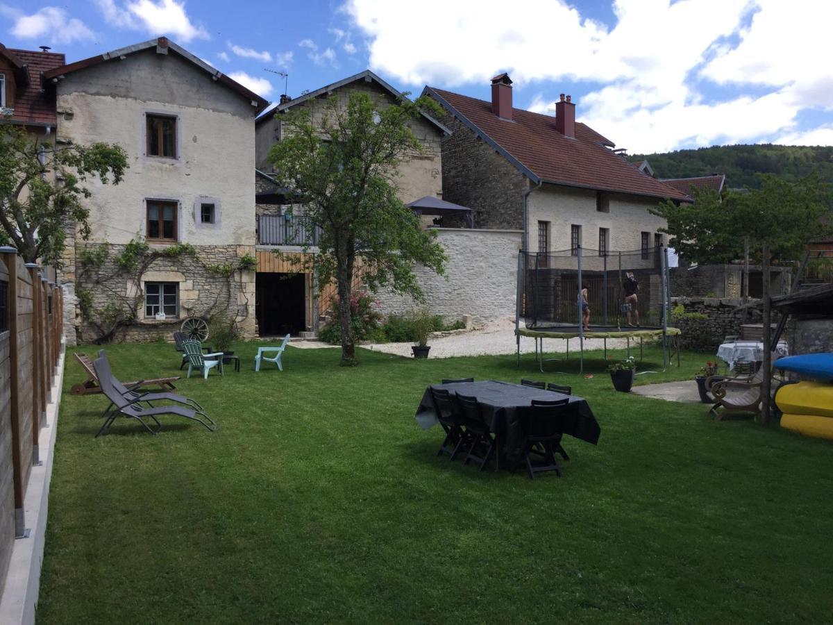 Gite Sur Loue Ornans Exterior photo
